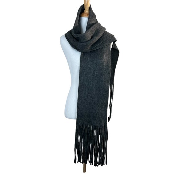 Lucky Brand Heather Dark Grey Brushed Knit Fringe Long Scarf Soft Wrap New NWT - Picture 2 of 12